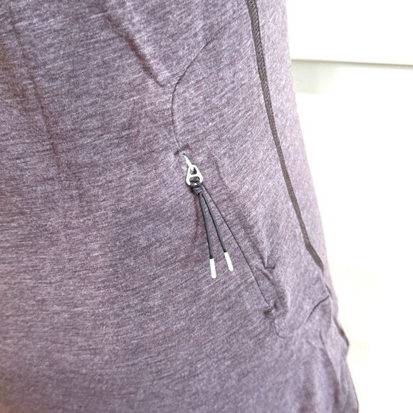 ON Apparel Performance T Shirt. Medium - Picture 6 of 8